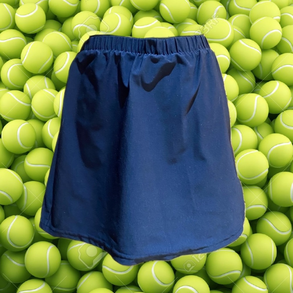 Nike Tennis Skirt Scort with Hidden Ball Pockets